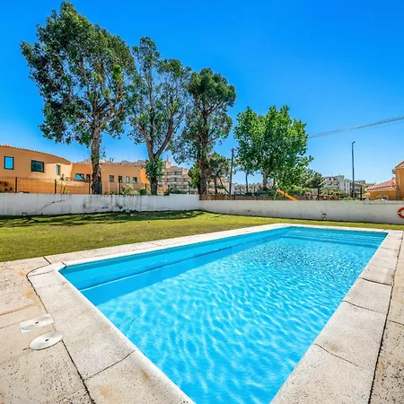 Casa vacanze Beguest Falésia Beach&pool *